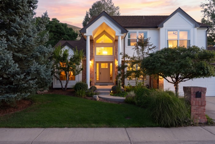 16310 West Ellsworth Avenue — photo 3