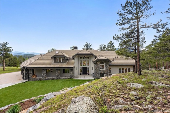 2548 Keystone Drive — photo 8